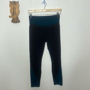 Athleta elevation cropped leggings